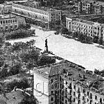 Центральная грозненская площадь имени В. И. Ленина